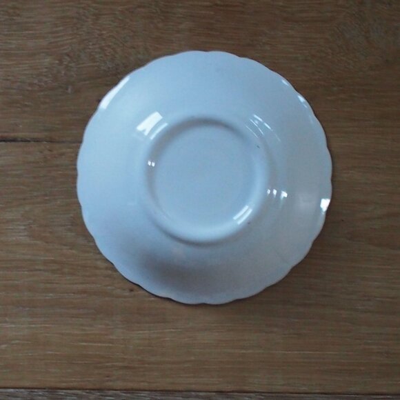 The Sebring Pottery Co. | Vintage China Bouquet Fruit Bowl - Picture 2 of 3